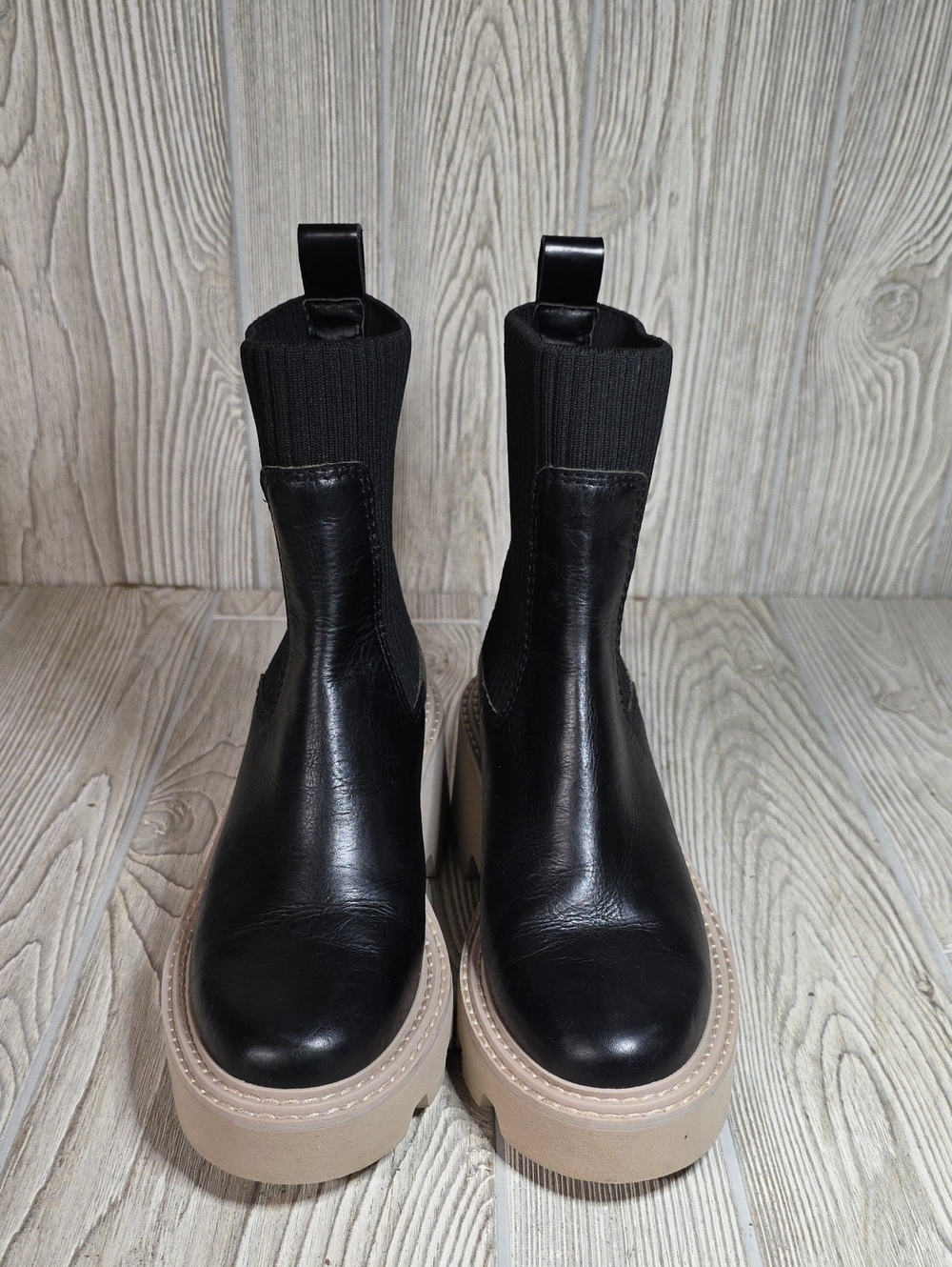 Dolce Vita Hoven H2O Chelsea Boots Black Leather Chucky Lug Platform Sole - Picture 3 of 13